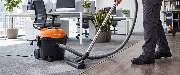 Aspirateur professionnel