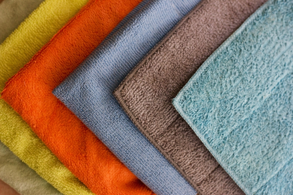 Tissu microfibre : des lavettes très efficaces – Blog BUT