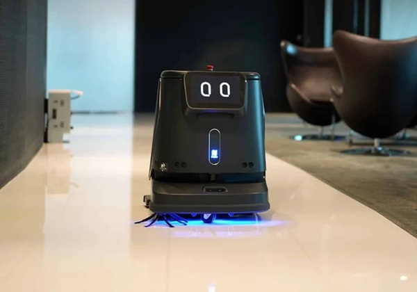 Robot nettoyage sol industriel noir conçu pour les pros