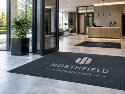 Bien choisir un tapis d'entrée sur-mesure et personnalisé
